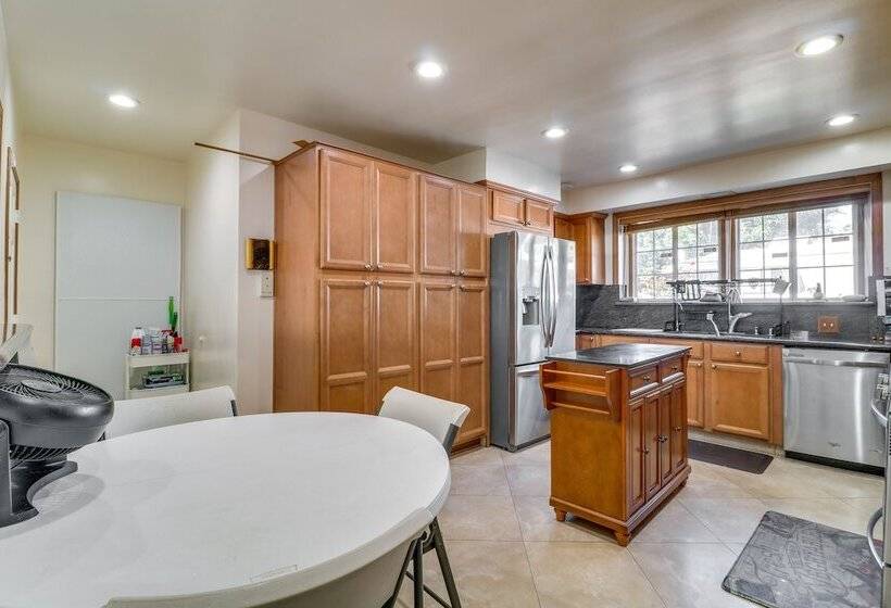 North Hills Home W/ Outdoor Entertaining Space