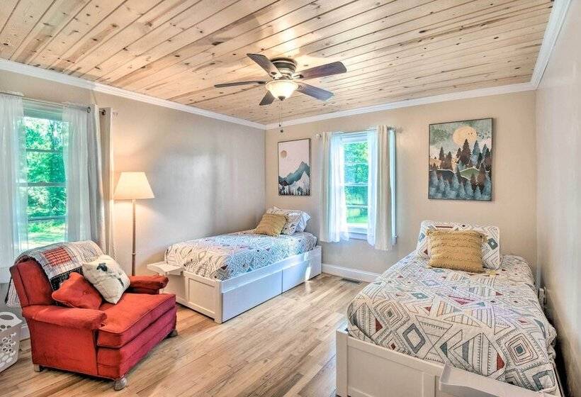 Owl S Hideaway  In Cleveland W/ 2 Fire Pits!