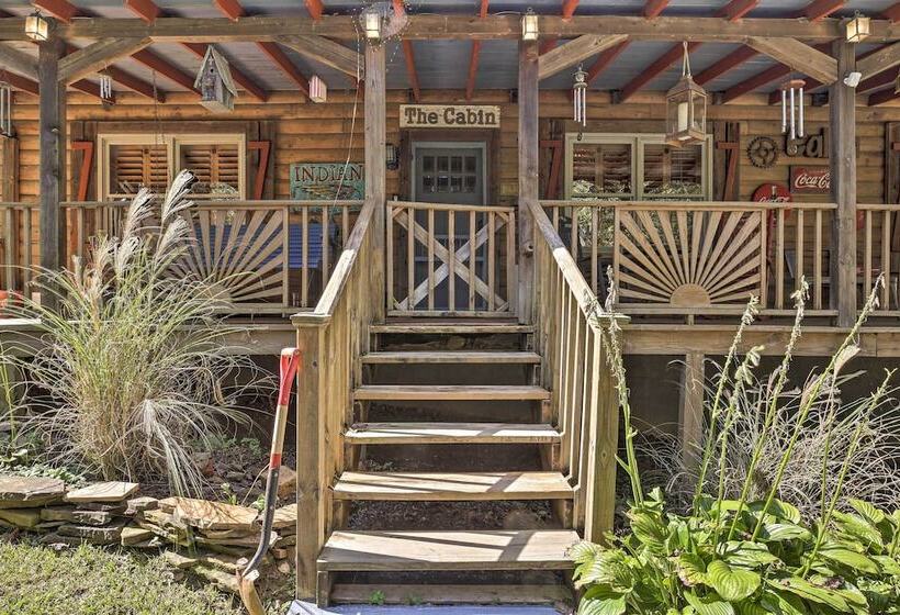 Serene Mableton Cabin   13 Mi To Downtown Atlanta!