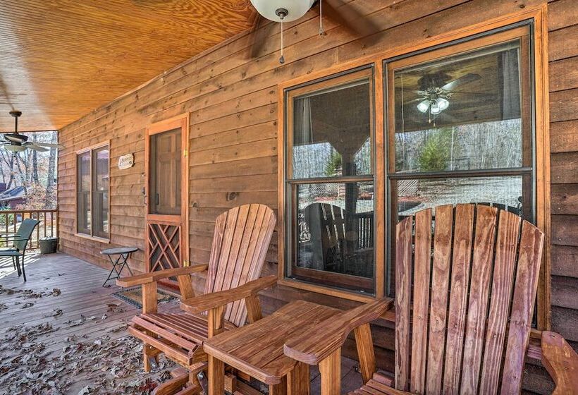 Serenity Cabin  W/ Furnished Deck
