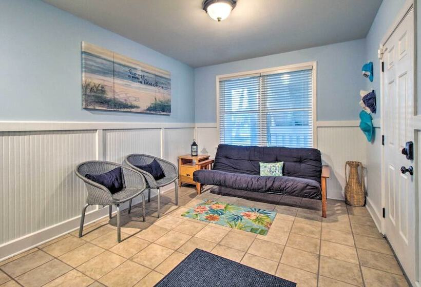 Spacious Tybee Island Retreat W/ Private Pool