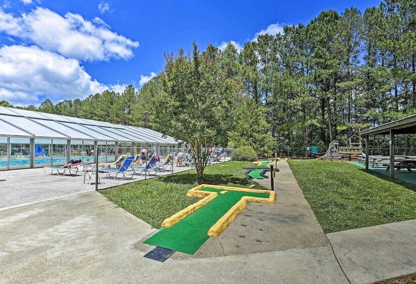 The River Rest  Ellijay Cabin W/ Hot Tub!