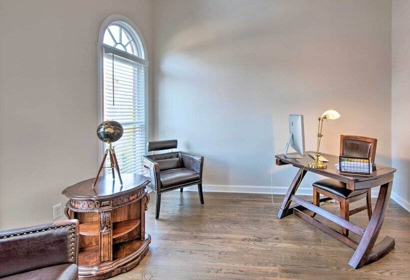 Updated Mableton Home ~ 14 Miles To Downtown Atl!