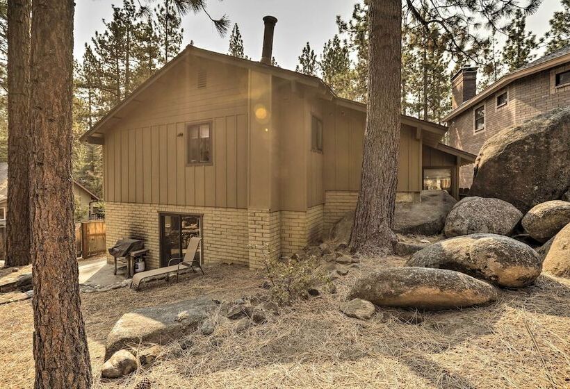 Zephyr Cove Escape With Deck   Steps To Beach!