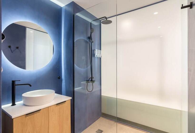 Athens Theatrou Apartments