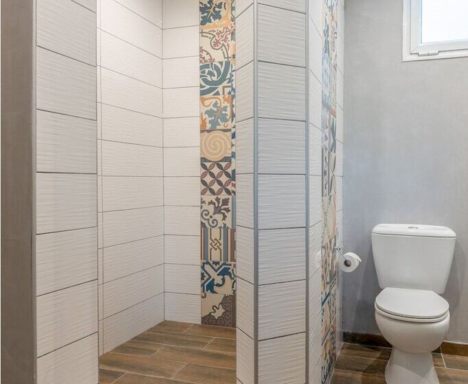 تختخواب و صبحانه Ampelia Hotel Kassandra
