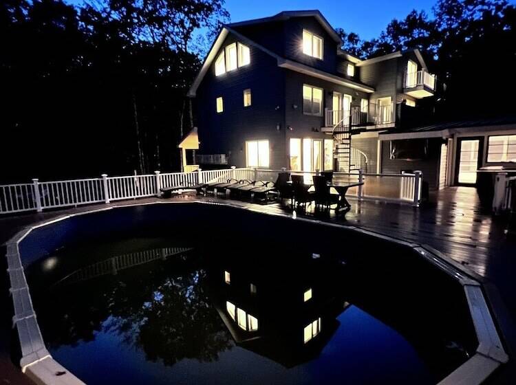 Four Seasons For Fun Bed & Breakfast