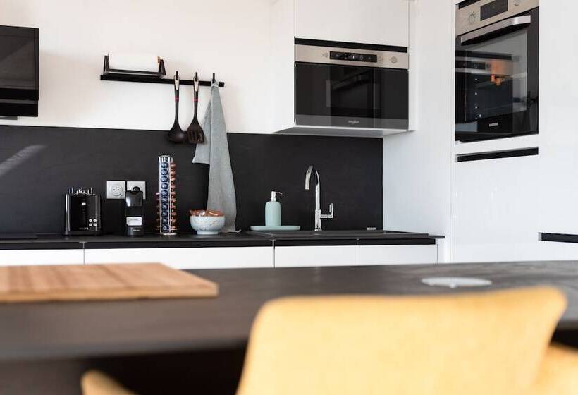 تختخواب و صبحانه Rouen Seine View Apartment