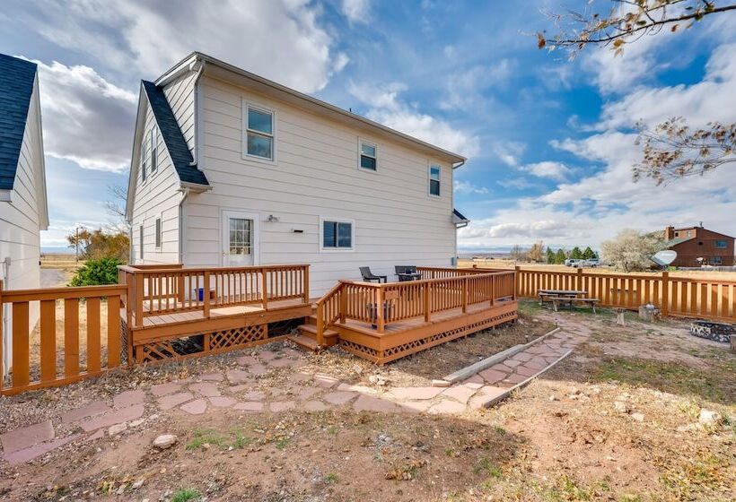 Charming Country Home In Laramie   4 Mi To Uw!