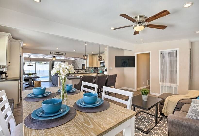 Chic Central San Diego House W/ Private Pool!