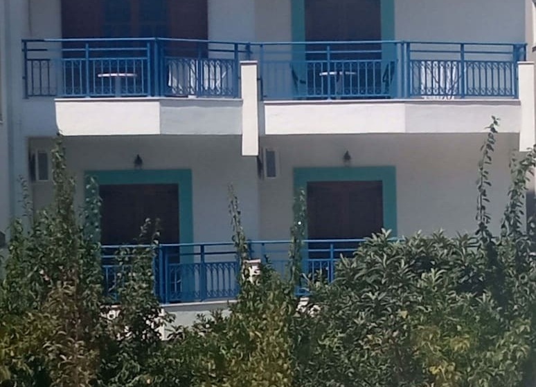 Ellie Apartments Stalida