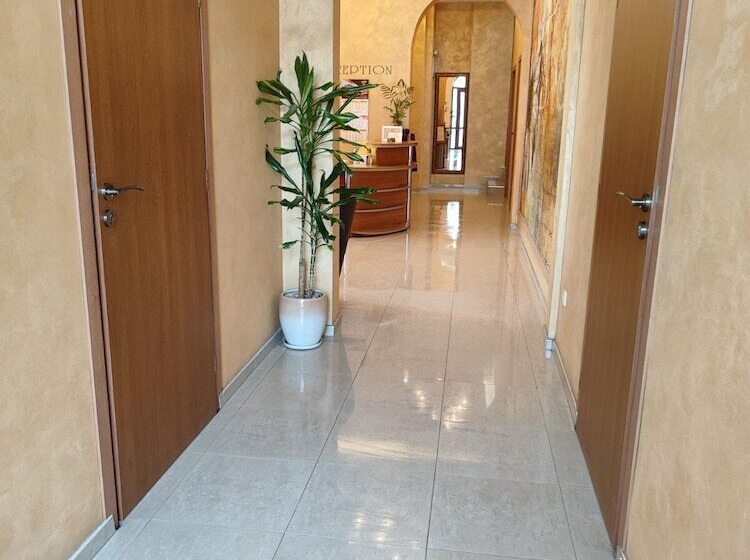 Family Hotel Bulair