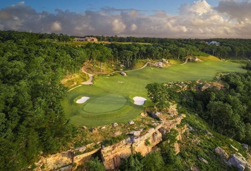 호텔 Cloudland At Mclemore Resort Lookout Mountain, Curio By Hilton