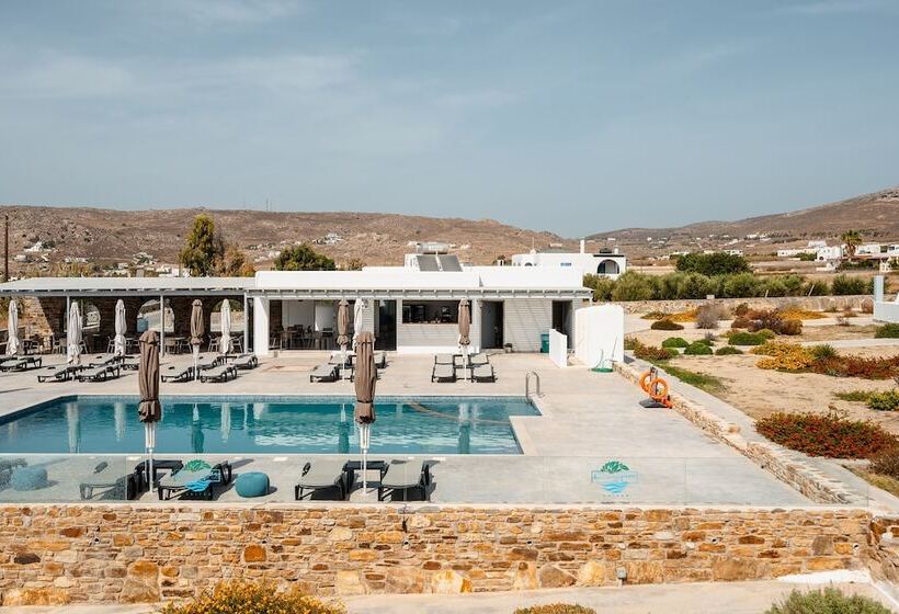 בית מלון כפרי Evripus Suites