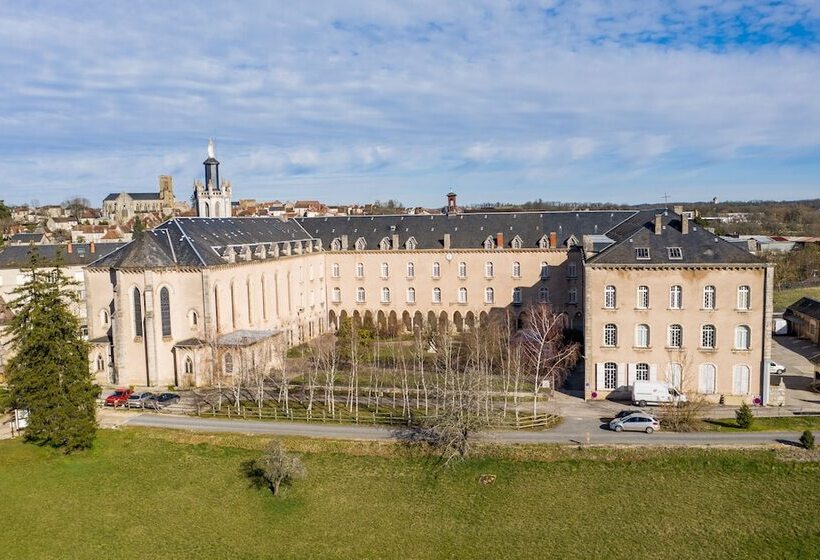 هتل Le Grand Couvent De Gramat