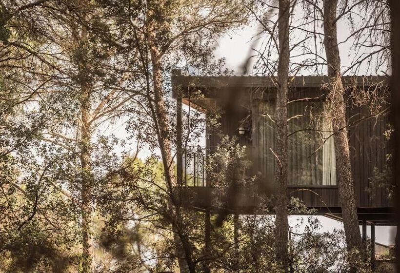 Отель Les Cabanes De L Oller Del Mas