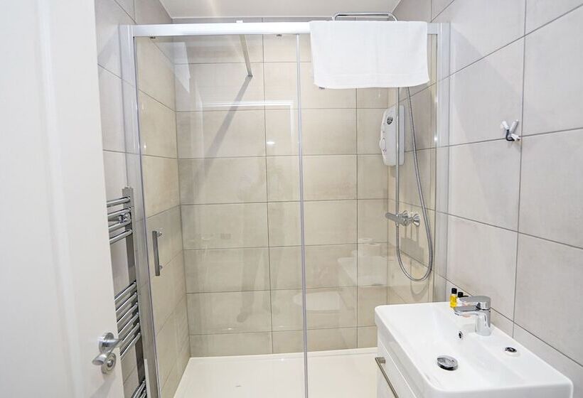 酒店 Penthouses In Slough