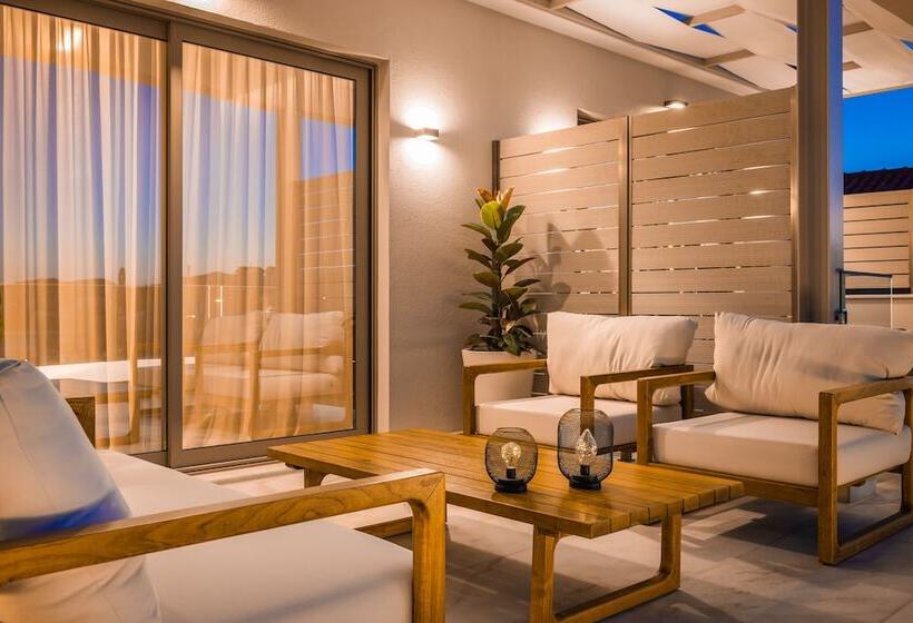 هتل Piazza Suites