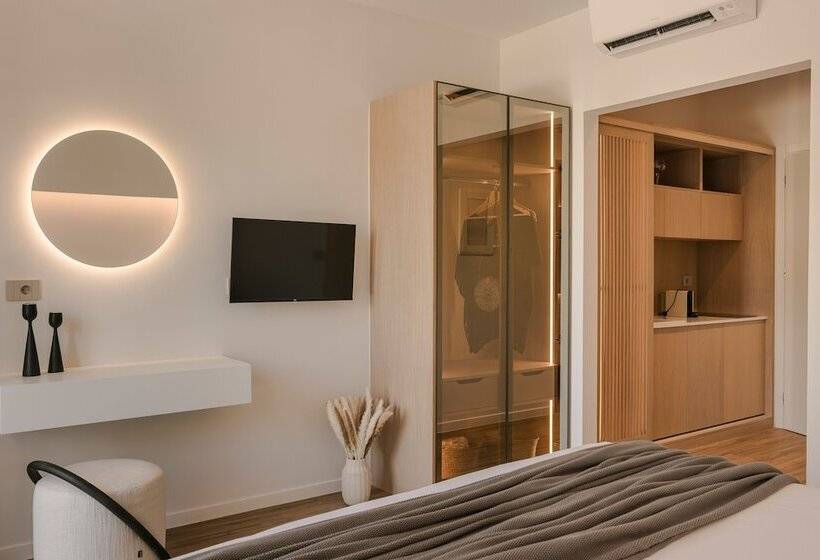 هتل Piazza Suites