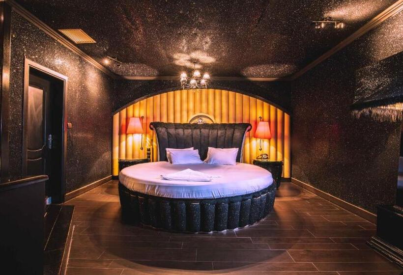 فندق Ruby Rooms Kifisia   Adults Only
