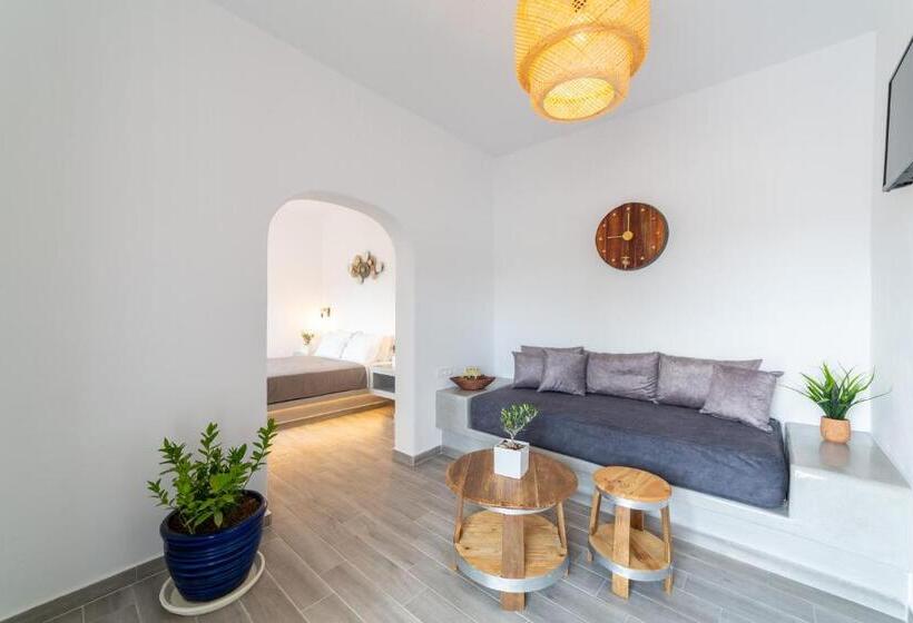Пансион Athiri Luxury Suites