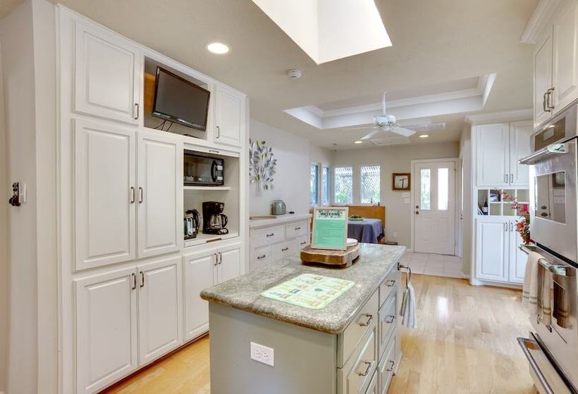 Serene + Spacious Spring Home W/ Forest Views!