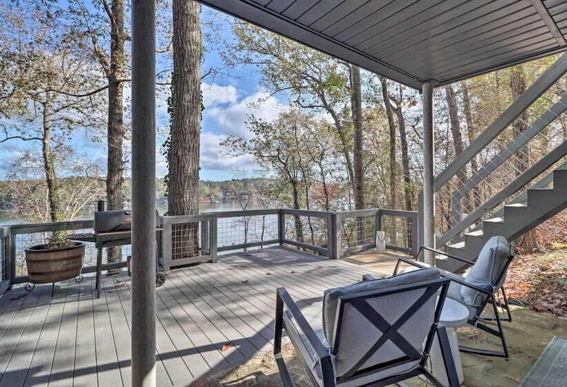 The Chalet On Sinclair  W/ Private Dock & Kayaks!
