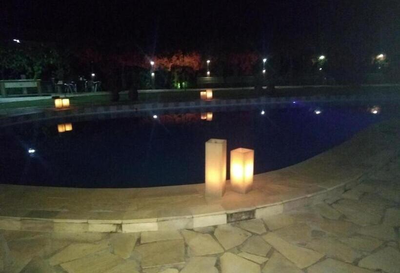 فندق صغير Canto De Roca Turismo E Lazer
