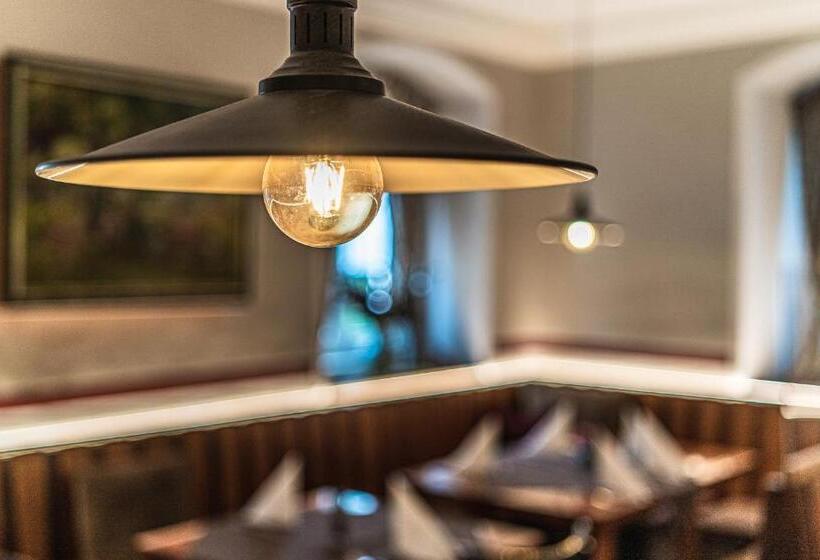 ユースホステル Gasthof Fischer Dörnbach