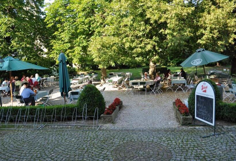 ユースホステル Gasthof Fischer Dörnbach