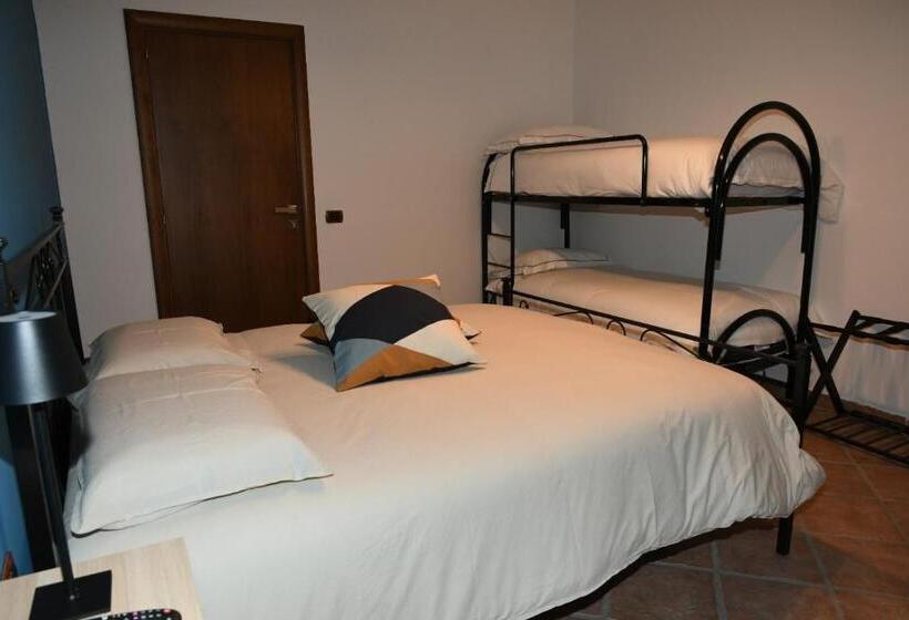 تختخواب و صبحانه Casammare