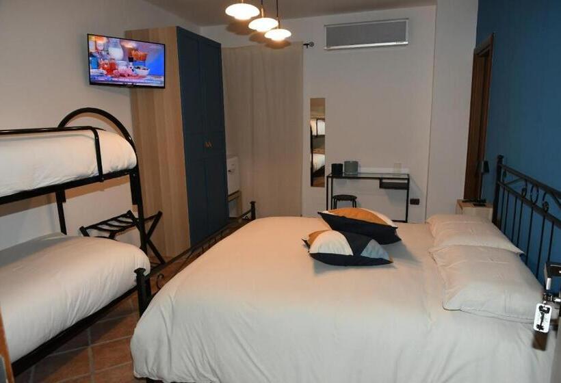 تختخواب و صبحانه Casammare
