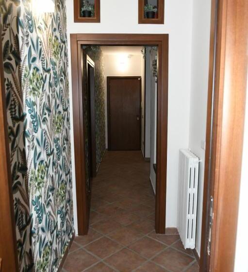 تختخواب و صبحانه Casammare