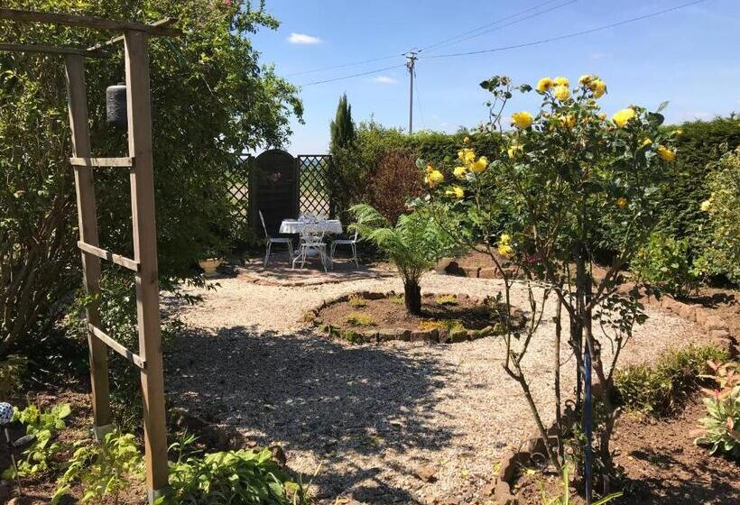 צימר Le Jardin Des Fées