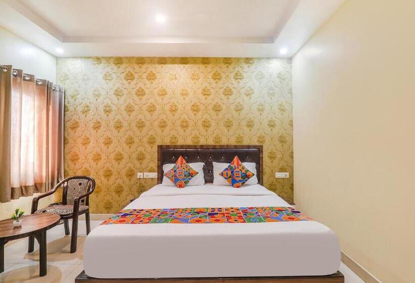 هتل Fabexpress Grand Inn