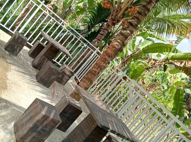 ホテル Power Zone Guest House