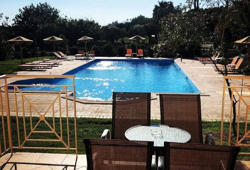 Mythos Apts Rentit