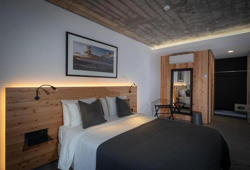 North Shore Hostel