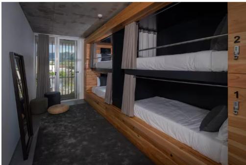 North Shore Hostel