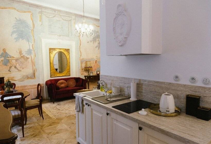 Opera Apartments