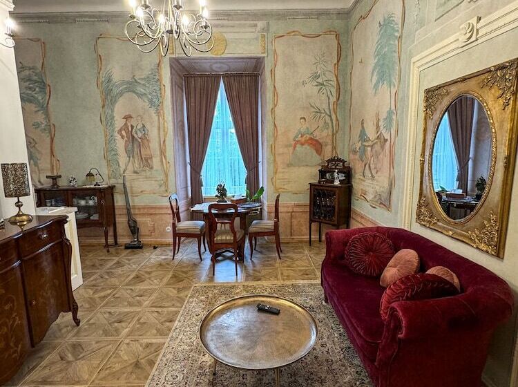 Opera Apartments