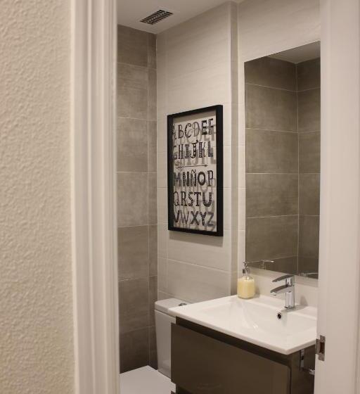 פנסיון Apartamento Sanguesa