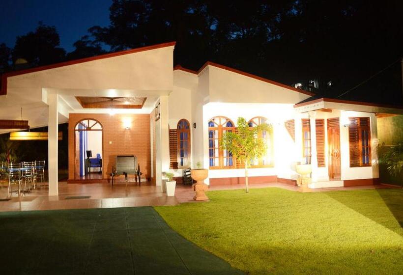 بنسيون Nil Vimana Villa