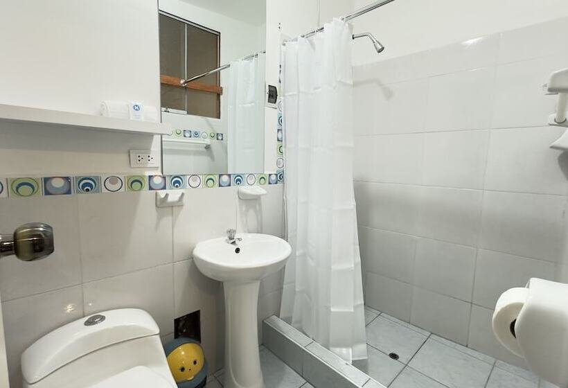 مبيت وإفطار Casona Libertrek Inn