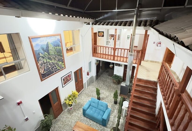 مبيت وإفطار Casona Libertrek Inn
