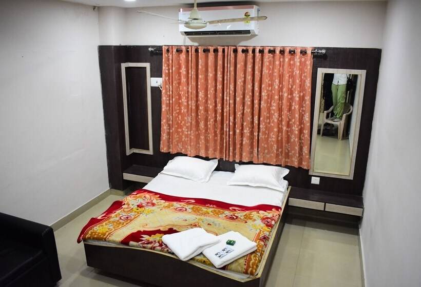 هتل Gokul   Dwarka