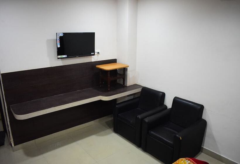 هتل Gokul   Dwarka