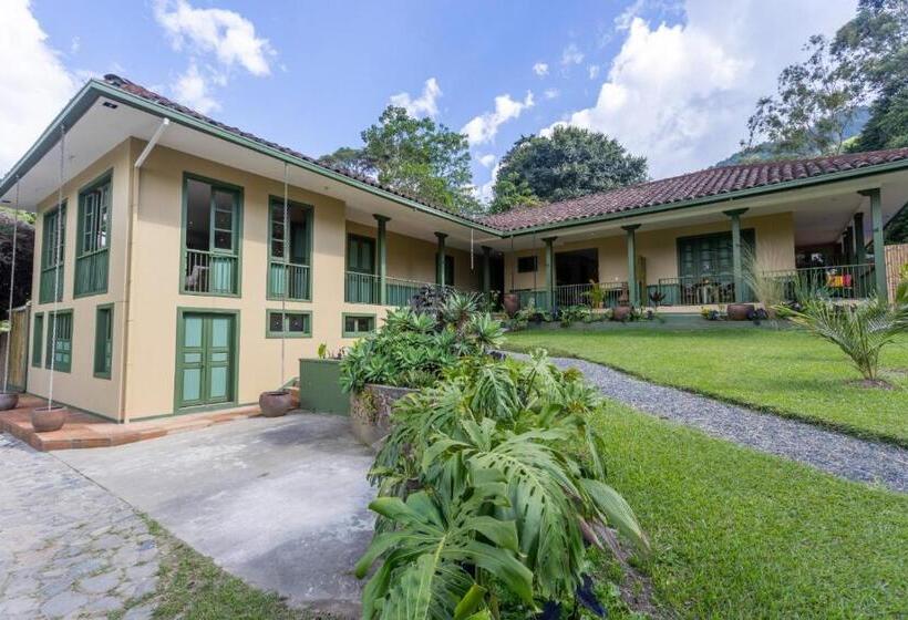 هتل Sazagua Cocora Reserva Natural