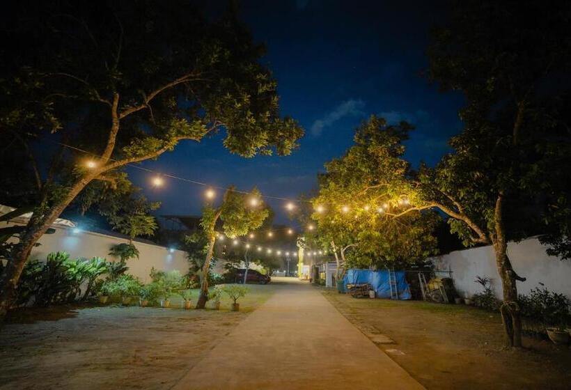 هتل Villa Soledad Garden Resort