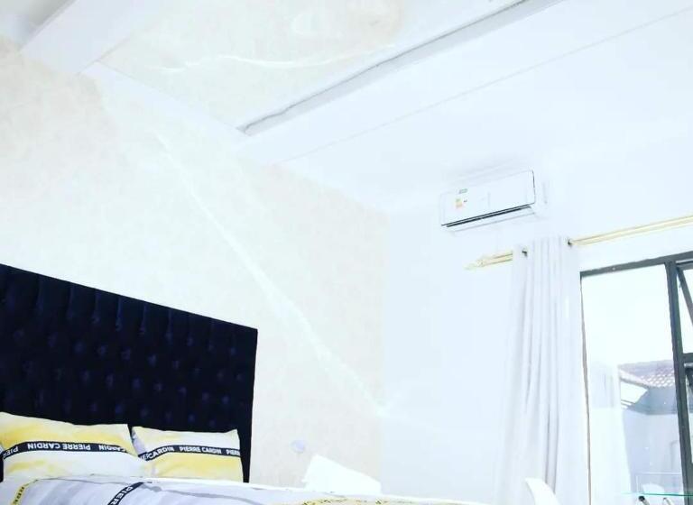 Pension Azalea Lodge